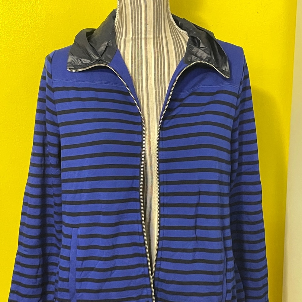 Zenergy by Chico’s Blue Jacket with Black Stripes